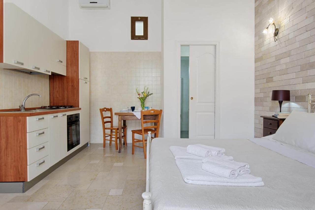 Il Vicoletto Bed & Breakfast Pulsano Exterior foto