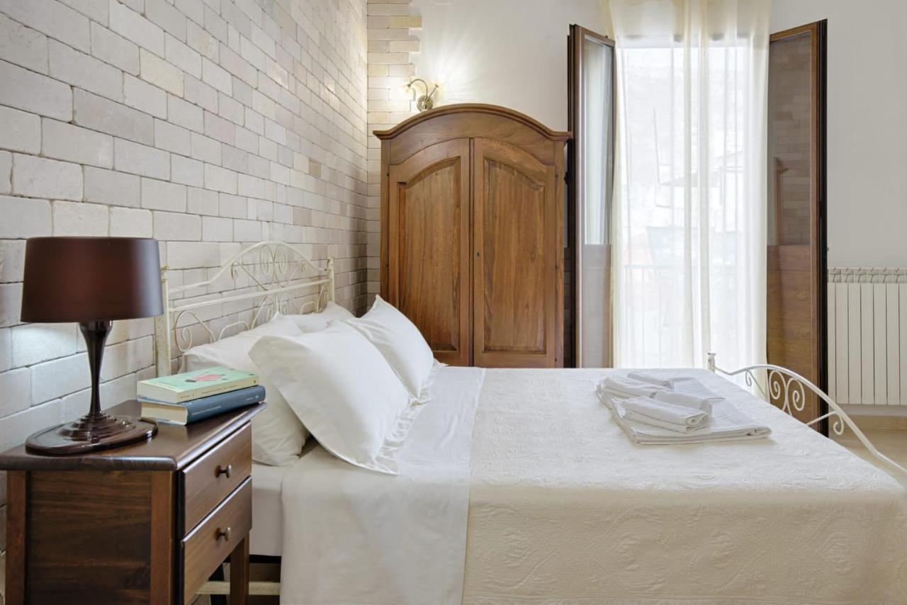 Il Vicoletto Bed & Breakfast Pulsano Exterior foto