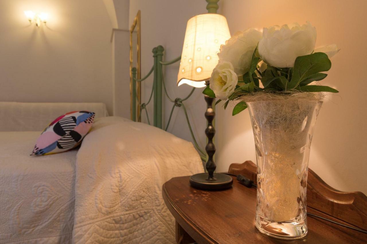 Il Vicoletto Bed & Breakfast Pulsano Exterior foto